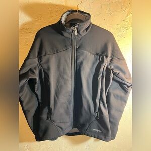 Patagonia Women's Soft Shell Black Ski Jacket M
Full zip